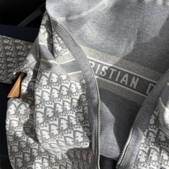 🎉Dior🎉 Fashion Women's Sweater🎉 - Picture 2 of 8